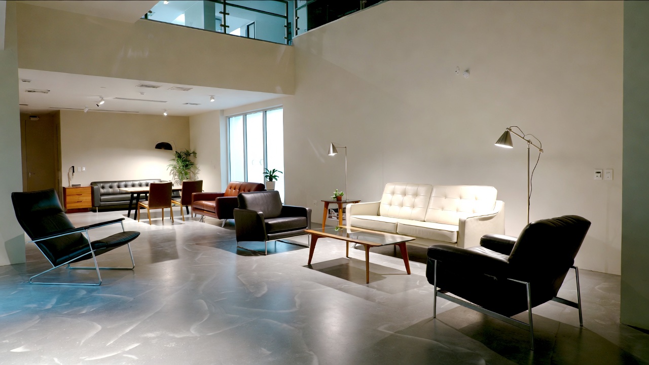 How to effectively manage design changes during renovation